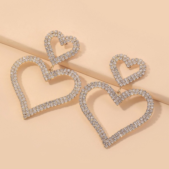 Double Shimmering ❤️s Rhinestone Hanging Earrings! - Picture 3 of 7